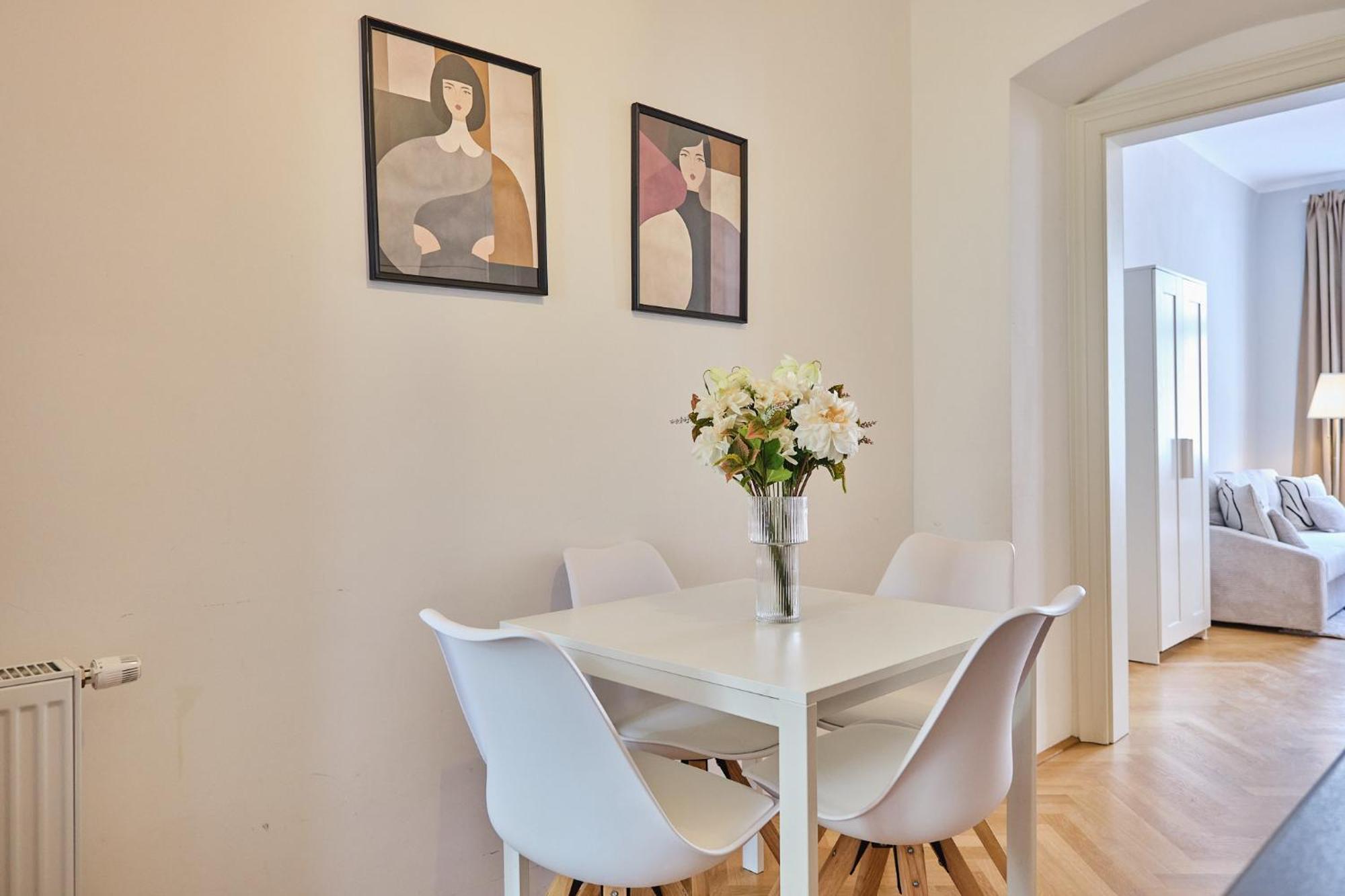 Chic Apartment - Near U3 Metro Wina Bagian luar foto