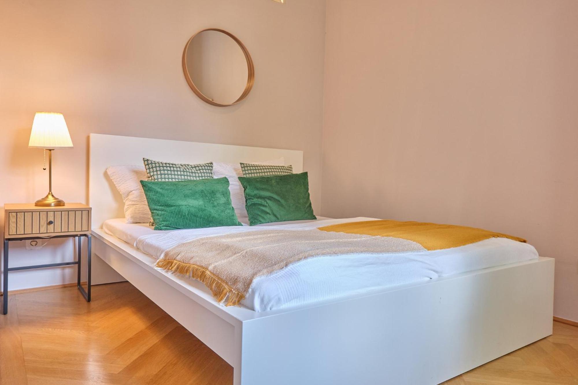 Chic Apartment - Near U3 Metro Wina Bagian luar foto